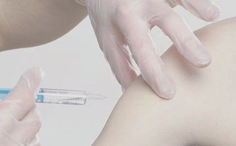 打針動作表情包作文700字