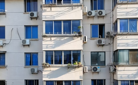 ���a(ch��n)���U��ͬ(1)