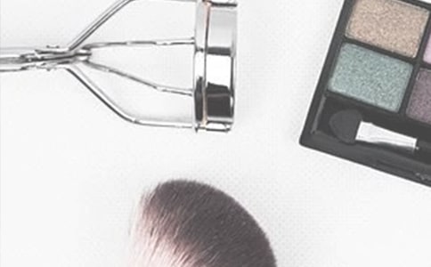 化妝品購銷合同范本(4篇)