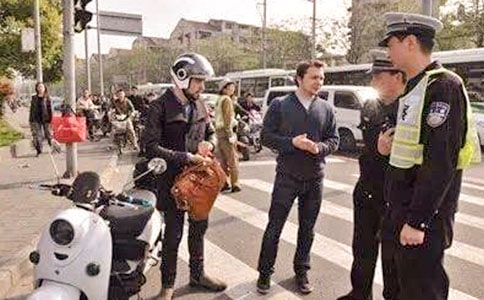 交警百日整治宣傳標(biāo)語(精選90句)