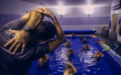 我的游泳教練小學生作文