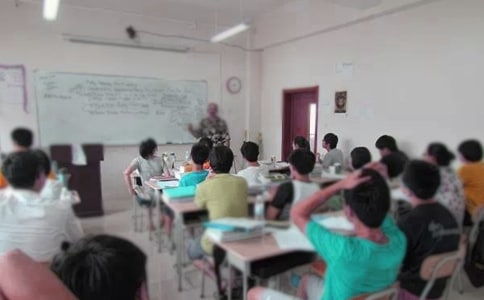 ����ʧ�R�̌W�O(sh��)Ӌ��ͨ��10ƪ��