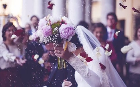 一周年結(jié)婚慶典祝福賀詞