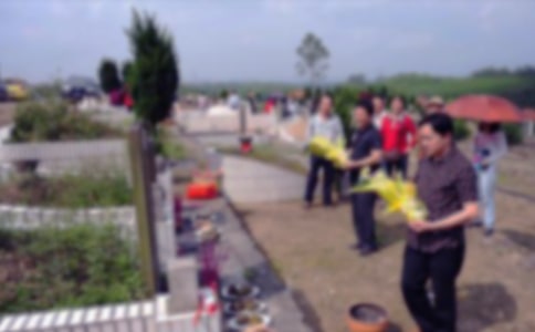 ��Ĺ����600�֣����x19ƪ��