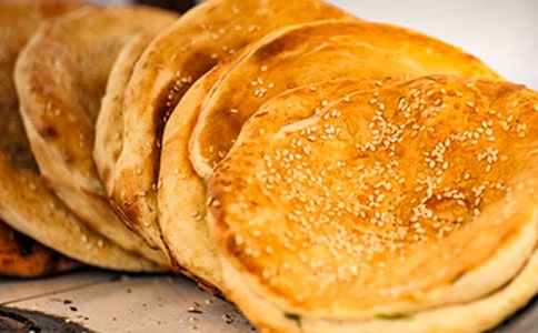 ��������С�W(xu��)���꼉(j��)����600��