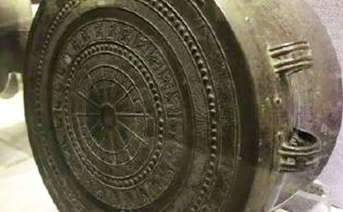 �~�ļtɫ���ξ��c��B