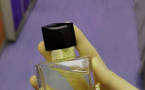 迪奧香水中英文廣告語