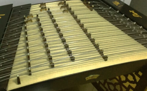 ����(x��)�P(y��ng)��?g��u)�݆�ķ��?/></p><p><strong>����1���Ã�ָ����̶�</strong></p><p>������(d��ng)�������������҄�(d��ng)���r(sh��)���ô�ָ��ʳָ��������o�������Ҳ���������݆����������һ��(g��)�c(di��n)��(��ָ�cʳָ����̎)�����ԷQ(ch��ng)��һ�c(di��n)�̶����������c(di��n)���^�p���r(sh��)ֵ���m(x��)�^����</p><p><strong>����2������ָ������̶�</strong></p><p>����������?li��n)�?d��ng)���r(sh��)����ָ��ʳָ��һ�̶��c(di��n)����ָ�o�o�Nס������ɞ�ڶ��̶��c(di��n)��ͨ�^(gu��)������±۵������\(y��n)��(d��ng)�̶�����������ԣ��Q(ch��ng)֮�顰���c(di��n)�̶��������䃞(y��u)�c(di��n)�ȡ�һ�c(di��n)�̶�������Щ����ȱ�c(di��n)��������ָ�����^�������^�M(f��i)�����L(zh��ng)�r(sh��)�g����(x��)����ƣ����</p><p><strong>����3�����c(di��n)�̶���</strong></p><p>���������˄�(sh��)�̓��c(di��n)�̶���һ�ӣ�ֻ���\(y��n)��(d��ng)�r(sh��)���ڃ��c(di��n)�̶����Ļ��A(ch��)�ϣ�����һ��(g��)�̶��c(di��n)�����(d��ng)���^(gu��)���ǣ���(d��ng)��������?li��n)�?d��ng)���r(sh��)����ָ�������������׌����β����סָ�������ʹ֮�ɞ�һ��(g��)���迹�c(di��n)���@�ӣ�����������ι̵Ŀ���������������γɵ�����(g��)�̶��c(di��n)��������ָ��ʳָ��һ�c(di��n)����ָ��һ�c(di��n)������β�c��ָ���������һ�c(di��n)��</p><p>���������󲻄�(d��ng)����r������ʳָ���S������ָ�����еĄ�(d��ng)����ʹ����β����һ����Ҳ��ʹ����U�a(ch��n)�������������c(di��n)��������݆���^ʡ���������L(zh��ng)����U�ď�����</p><p>��������һ�N������Ҳ������r(sh��)ֵ�^�L(zh��ng)�ď�݆��(l��i)���䷽���c���c(di��n)�̶�����ͬ�����Ą�(d��ng)���^(gu��)���ǣ���?li��n)��r(sh��)���Դ�ָ��ʳָ��һ�c(di��n)����ָ��һ�c(di��n)���o(w��)��ָ��һ�c(di��n)��Сָ�t�o�o��ס�Iβ�������傀(g��)��ָ�̶�ס������������ֵĸ���λ�c��������|����e�����Բ���ʹ����U�ď��Ը���Ч�����L(zh��ng)��</p><p>��������ͨ�^(gu��)���µĎׂ�(g��)��(sh��)�(y��n)����(l��i)�C��(sh��)�@һ�c(di��n)��</p><p>����1���ô�ָ��ʳָ������ס�������Ȼ������һֻ�ְ������^���ϓ���Ȼ����_(k��i)��ʹ�����^���·������ɴ˿��Կ����������^�H�H����(d��ng)�ˎ�����</p><p>����2����ʳָ����ʳ����ָ�̶������������ͬ���k��ʹ�����^��������Ч����ǰһ�N������Щ��</p><p>����3���ô�ָ��ʳָ����ָ�������β���Ȳ�λ�����c(di��n)�̶���λ���䏗��(d��ng)Ч����ǰ�ɷN����Щ��</p><p>����4�����傀(g��)ָ�̶�������������c(di��n)�̶������䷽��Ҳ�ǳ��á�</p><p>����5������������־o�o�ĉ�������߅�����֓܄�(d��ng)�����^��ʹ֮�������������(d��ng)�����Կ������@�r(sh��)������U�ď��Ա��ֵ����L(zh��ng)��</p><p>�����ɴ˿�Ҋ(ji��n)����݆�r(sh��)ֵ���L(zh��ng)�̣��c�̶����������e�Ĵ�С���̶����ɾo�̶ȣ��������е��P(gu��n)ϵ���̶���e�󡢹̶��־o���䏗�ԕr(sh��)ֵ�ͱ��ֵ��L(zh��ng)����֮�Ͷ���</p><p>����������݆�r(sh��)���̶�������Ĵ�ָ������Ҫ���������t��(hu��)�ʏ�����ʹָ���c������Ľ��|��e�Ӵ�</p><p><strong>����ע�����(xi��ng)</strong></p><p>����һ�����������cҪ�c(di��n)</p><p>����1���̶�������Ą�(d��ng)��Ҫ�I(l��ng)��</p><p>����ʹ�����c(di��n)�̶������_�������^�ڿ�������(f��)����(d��ng)�r(sh��)��������ܱ���Ч�ع̶�ס��</p><p>�����������^�ď���(d��ng)��ȫ��ʧ�����ٷ�������</p><p>����2�������c��ָ����ϣ�</p><p>�����������µĄ�(d��ng)��Ҫ�����\(y��n)��(d��ng)�ٶ�Ҫ�죬�Գ�ּ��l(f��)����U���(d��ng)��</p><p>�����ڏ���(d��ng)�^(gu��)������Ҫ�S������U������˥�p�ٶȣ����r(sh��)�{(di��o)��������ĽǶ���ʹ���c����(d��ng)��˥�p�ٶ������</p><p>������ָ��(y��ng)��ʳָ���S����������P(gu��n)��(ji��)��������λ����(l��i)�{(di��o)��������ĽǶ���</p><p>����3�������c��(ji��)�ࣺ</p><p>�����ھ���(x��)�Տ��r(sh��)��ע���(d��ng)�������ȵ��������Տ��D(zhu��n)�����������ϵČ�(sh��)�H����춨���A(ch��)��</p><p>������(d��ng)�������Ͼ���(x��)�r(sh��)��Ҫ�˷�����?gu��)��?l��i)��������ͬ�r(sh��)����һ���ķ��������ԾS�֏�݆���B�m(x��)�Ժ;�������</p><p>����������Ҋ(ji��n)��(w��n)�}�c��Q����</p><p>����1�������ֱ۽�Ӳ��</p><p>������Щ�W(xu��)�����ܕ�(hu��)��?y��n)鼱����������ⲿ��֧�c(di��n)̧���ֱ��Ó�����(d��o)���ֱ۽�Ӳ��݆�����������_�������Ƿ����ֱ�����������S���M(j��n)�Џ���(d��ng)��</p><p>����2�������օf(xi��)�{(di��o)��</p><p>������݆������������(y��n)��Ҫ���������ڸ߶����`����Լ������ϱ���һ�¡���(du��)�����ֲ����`��ČW(xu��)��������ͨ�^(gu��)��(zhu��n)�(xi��ng)Ӗ(x��n)����(l��i)������ֵ��`��Ⱥ����ȡ�</p><p>����3�������c(di��n)�Ĝ�(zh��n)�_�ԣ�</p><p>���������С�����^(q��)�ē����c(di��n)���в�ͬ����(y��ng)����(j��)��ͬ��^(q��)�{(di��o)�������c(di��n)��λ����</p><p>����ͨ�^(gu��)����(f��)����(x��)�;���(zh��n)��λ����ߓ��ҵĜ�(zh��n)�_����</p><p>���������M(j��n)�A����(x��)�cע�����(xi��ng)</p><p>����1���ӏ�(qi��ng)�����`��ȣ�</p><p>����ʹ���F鳻�ľ��M(j��n)�������`��ȵ�Ӗ(x��n)�������Լӏ�(qi��ng)����������ͳ־��ԡ�</p><p>����Ӗ(x��n)���r(sh��)������������u����ٶȺ͹�(ji��)���͵�׃����</p><p>����2������݆���ܶȣ�</p><p>�����������`��ȵõ����C���������M(j��n)��ָ����Ӗ(x��n)����������݆�����ܶ���</p><p>����ͨ�^(gu��)��ָ���o(w��)��ָ��Сָ���\(y��n)��(d��ng)��������M(j��n)�о���(x��)���_(d��)����ָ������ąf(xi��)�{(di��o)��ϡ�</p><p>����3�������c�����c(di��n)����ϣ�</p><p>�����M(j��n)�С�˲����Ӗ(x��n)��������Ó����`���Ⱥ͜�(zh��n)�_�ԡ�</p><p>�����������^(gu��)���б��֌�(zhu��n)ע���_��ÿһ�Γ��Ҷ��ܜ�(zh��n)�_����Ŀ��(bi��o)�c(di��n)����</p><script>s(