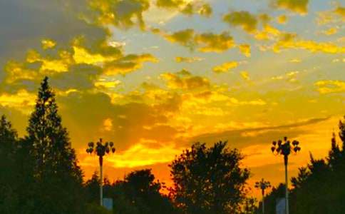 �����İ������ģ�ͨ��9ƪ��