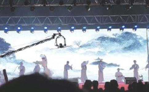 多姿多彩的藝術節(jié)表演作文