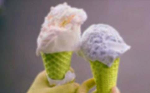 ���ڱ������ĸ���_700��