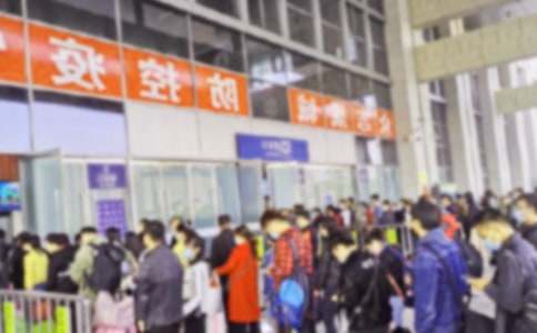 又是一年春運(yùn)時(shí)作文