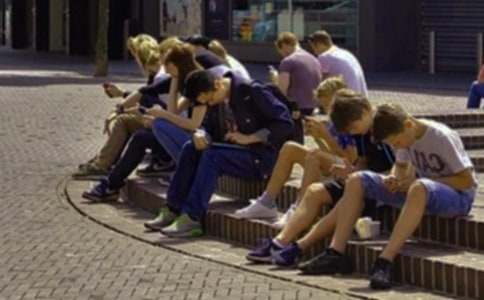 �L�����񌦮�(d��ng)����W(xu��)���������Ї������Ć�ʾ