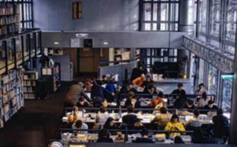 大學生畢業(yè)的班級寄語