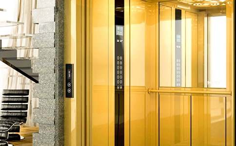 電梯小學作文匯編8篇