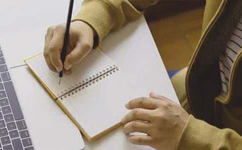 ���~�ݵļs���x��з���500��