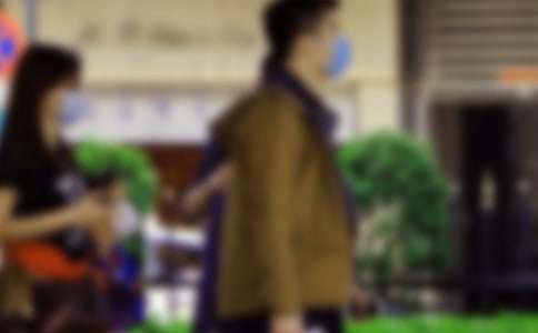 ���C����400��6ƪ