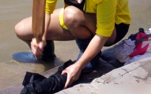 花廳與封建婦女生活作文