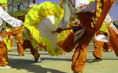 漢族的年俗年味作文