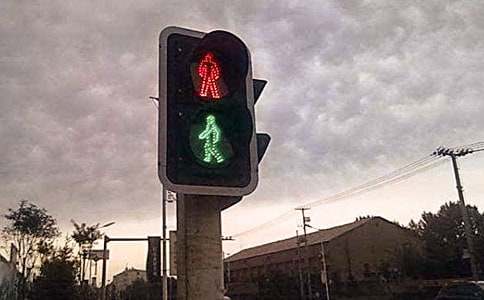 人生紅綠燈高中作文