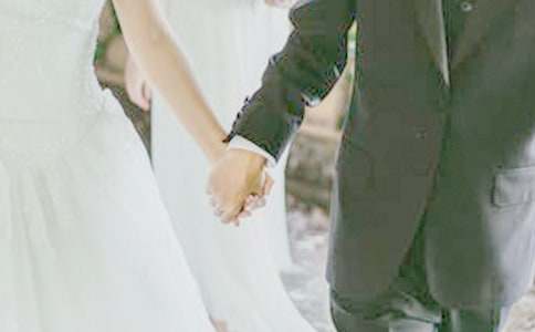 ������B���պ�ͬ���\