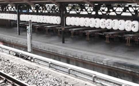 ��܇վ����������