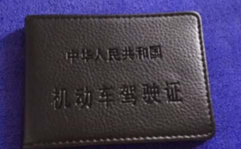 �����{���}