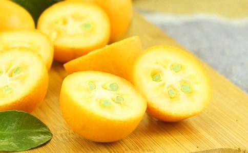 �������600��8ƪ