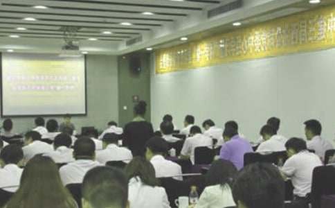 ��(y��u)���N�����ܸ�Ƹ��(b��o)�淶�ģ����x10ƪ��