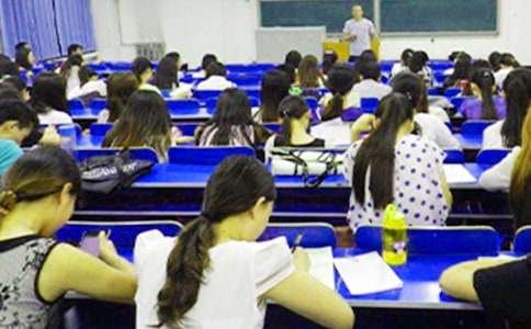 2017�м�(j��)��(hu��)Ӌ(j��)����ԇ��(b��o)���֪��Ϣ