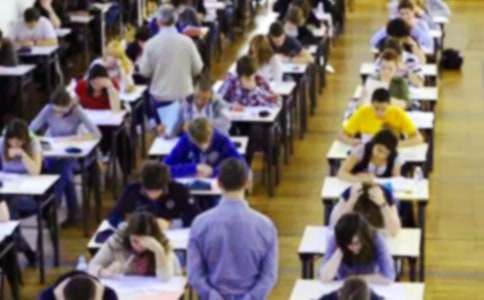 ��Ŀ�Ŀ�ԇ���}Ҫ�c(di��n)