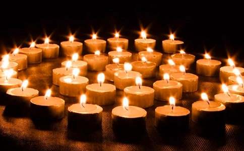 【熱門】蠟燭作文300字八篇