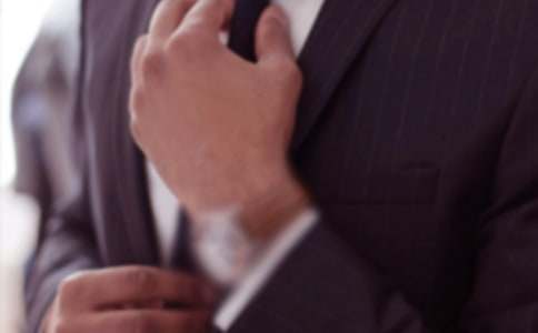 ��˾�I(l��ng)��(d��o)���(hu��)���Z(y��)2017