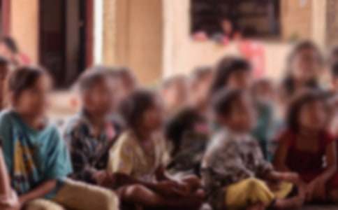 互助獨居老人關愛留守兒童作文范文