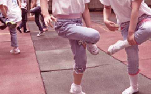 �y������һ400�փ�(y��u)�����ģ�ͨ��21ƪ��