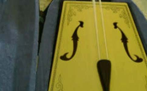 飄蕩在天地間的馬頭琴作文