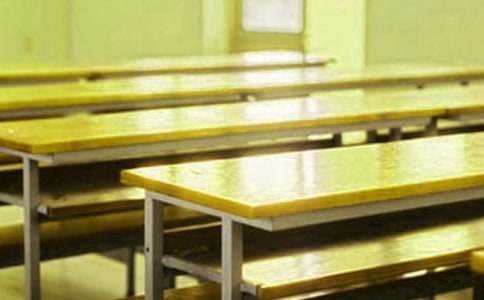 ����ĸУ���ļ�����ƪ