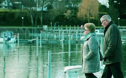 奶奶的新目標(biāo)作文