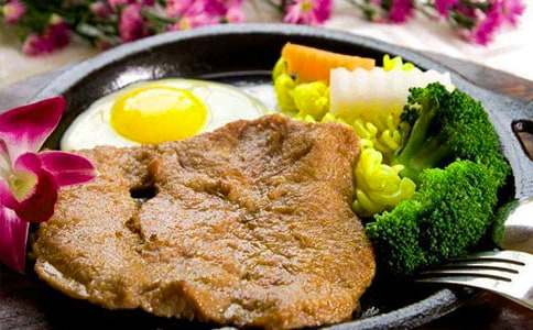 第一次吃牛排作文350字