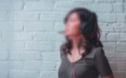 Ů������1000�����Ҹ���