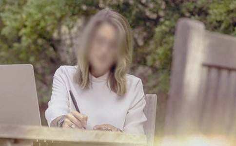 陽(yáng)光女性作文