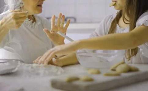 描寫我婆婆的作文500字(通用18篇)