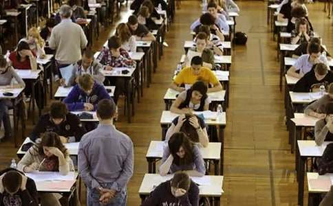 �����P(gu��n)����ĩ��ԇ������