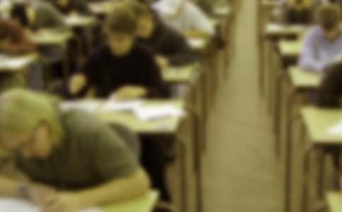 ���(zh��n)��ĩ��ԇ��ӛһ���ʹ���������