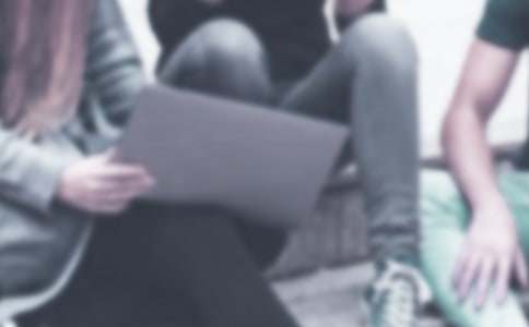 �r(n��ng)�I(y��)�Ŀ�ƽ��߽�(j��ng)�Q(m��o)ǢՄ�������˴��~