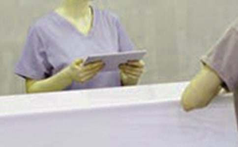 應(yīng)聘前臺自我介紹15篇