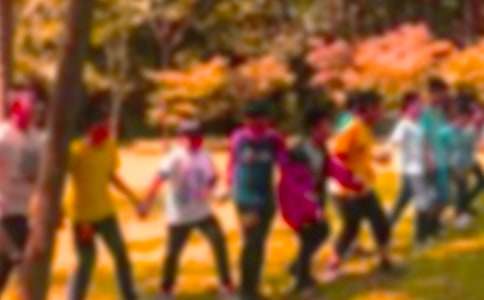 ���θ�ɽ���@����300��