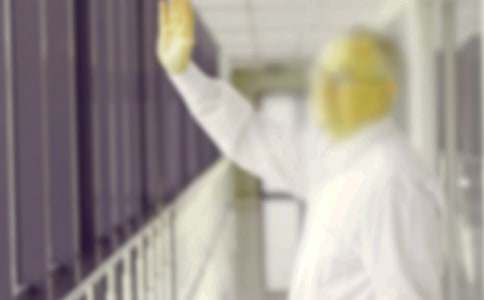 《渡荊門送別》翻譯及創(chuàng)作背景