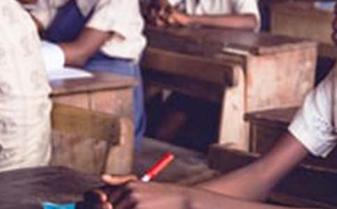 �����A��ͬ������500��3ƪ