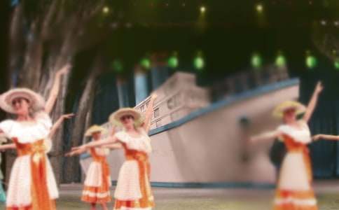 �W�赸�Ľ�(j��ng)�v_600������